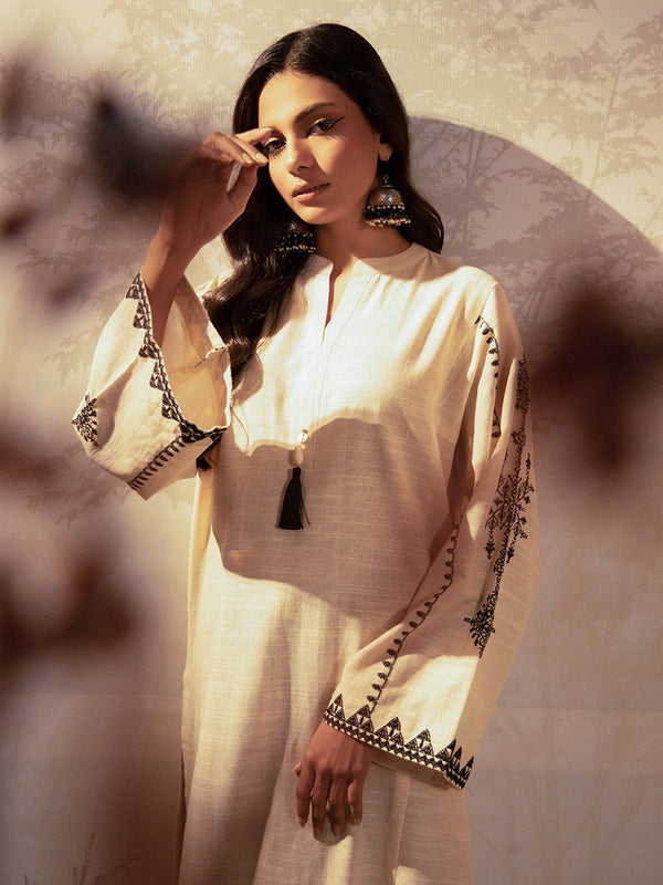 1Pc Solid Embellished Stitched Shirt