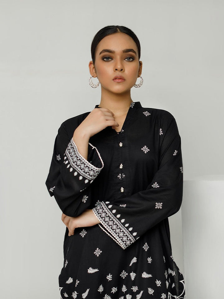 ChikanKari Dupatta (DCK-48) - SalitexOnline