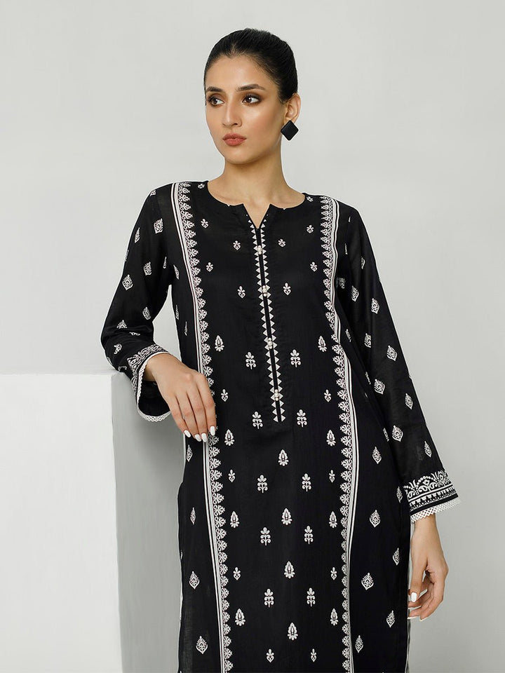 ChikanKari Dupatta (DCK-29) - SalitexOnline